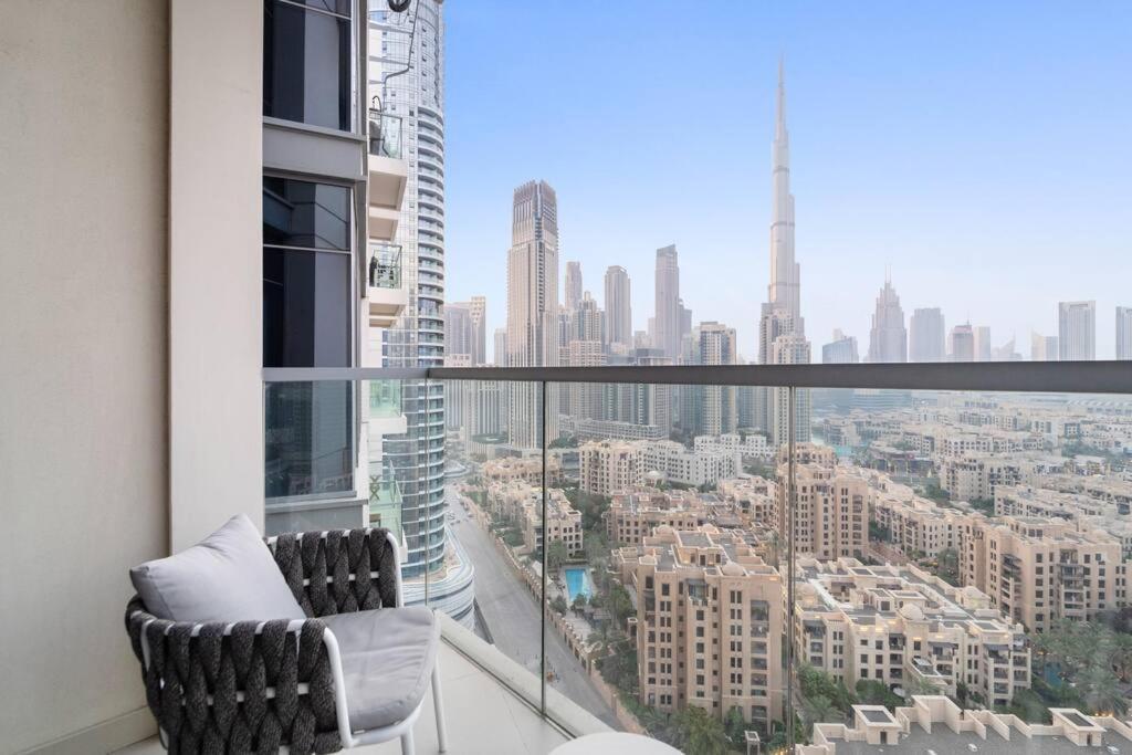 First Class 2Br Modern City Oasis Apartment Dubai Bagian luar foto